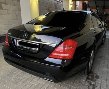 Продается Mercedes-Benz S-Class W221 рестайлинг 2011 года выпуска