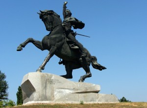 Памятник А. В. Суворову в центре города Тирасполя. Краткая историческая сводка