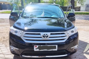 Продам Toyota Highlander гибрид. Авто в Тирасполе