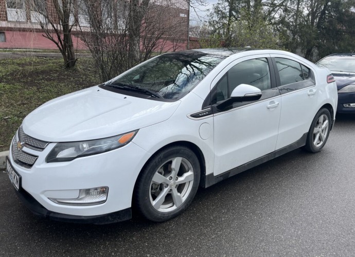 Продам Chevrolet Volt 2012 г.в.