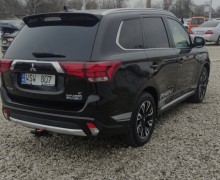 Mitsubishi Outlander 2017 года