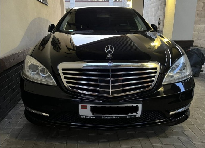 Продается Mercedes-Benz S-Class W221 рестайлинг 2011 года выпуска